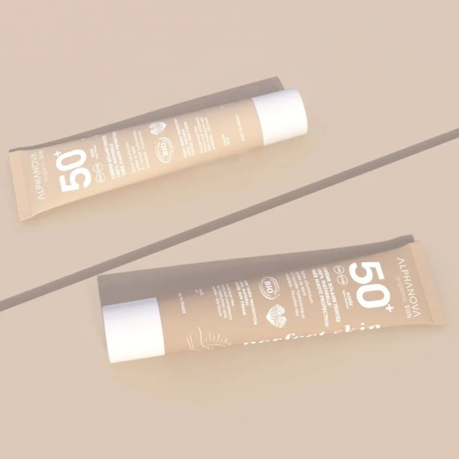 Crème solaire teintée Dorée SPF 50 - Alphanova