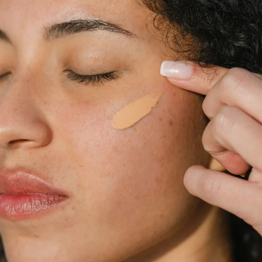 Crème solaire teintée Nude SPF 50 - Alphanova