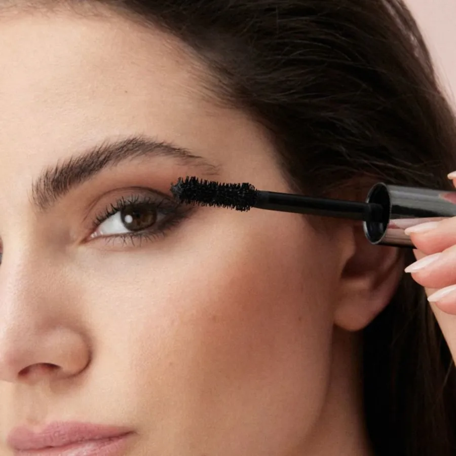 Lash to impress mascara black - Lavera