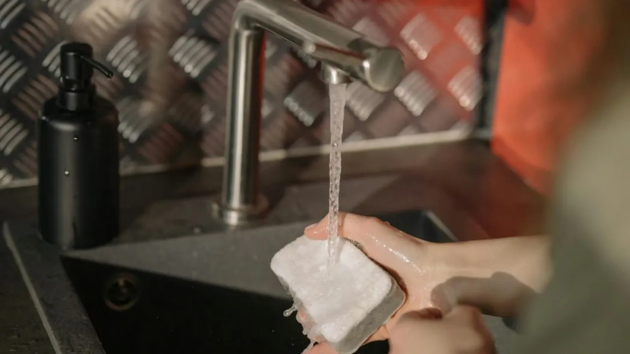 5 produits naturels pour entretenir la maison