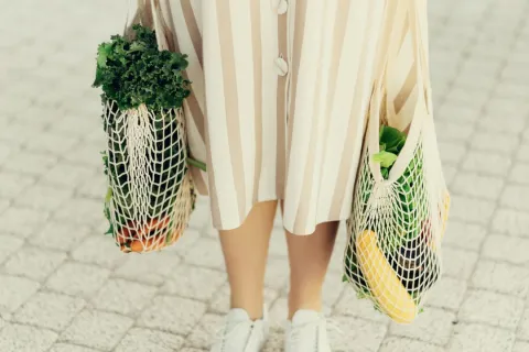 Consommer autrement : la méthode BISOU et autres astuces