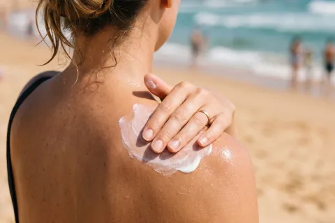 Les meilleures crèmes solaires bio pour protéger votre peau en 2024
