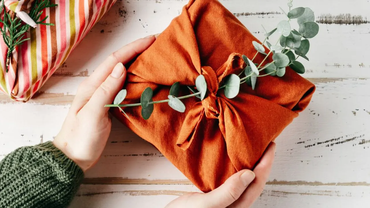 Préparer un Noël plus responsable : conseils et astuces